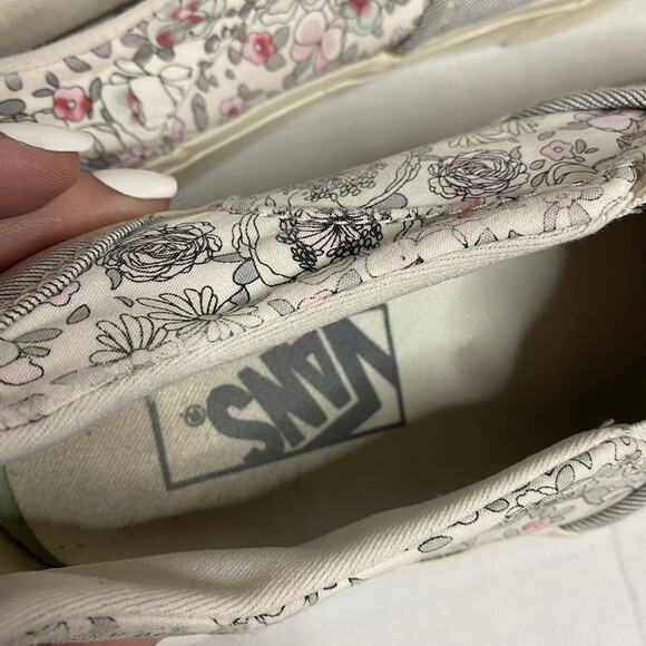 Vans Asher Floral Striped Canvas Sneaker Grey White Light Pink Sz 7.5 - Picture 5 of 9